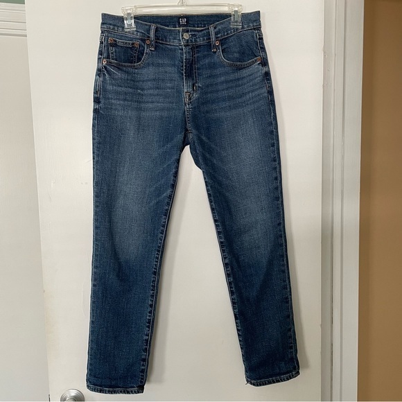 GAP Denim - Gap girlfriend jean denim straight leg blue size 27
